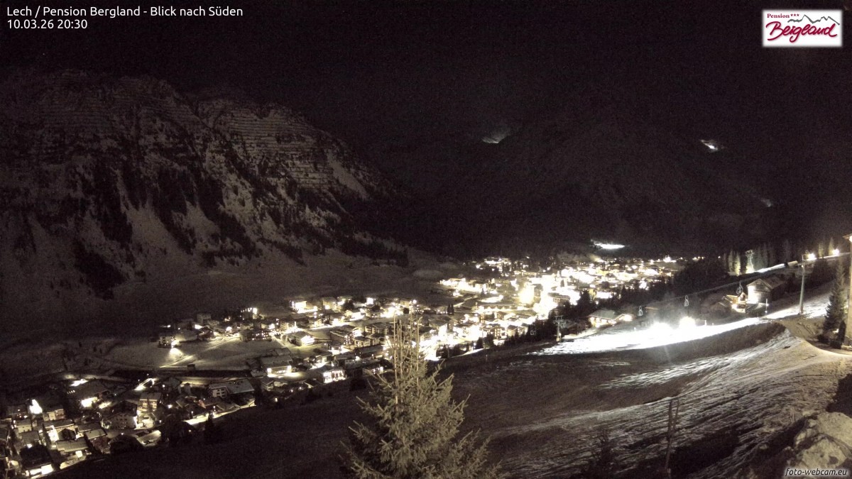Archiv Foto Webcam Oberlech: Ausblick Pension Bergland