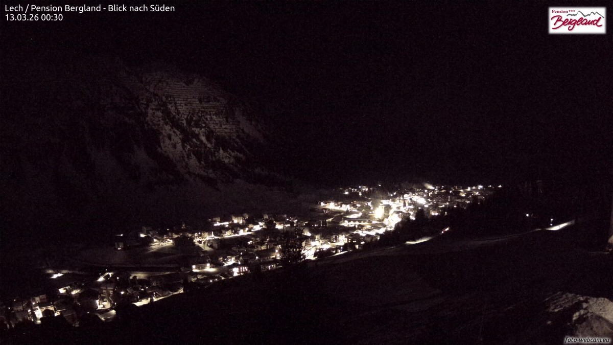 Archiv Foto Webcam Oberlech: Ausblick Pension Bergland
