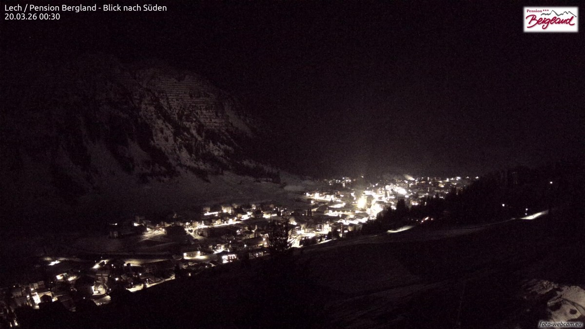 Archiv Foto Webcam Oberlech: Ausblick Pension Bergland