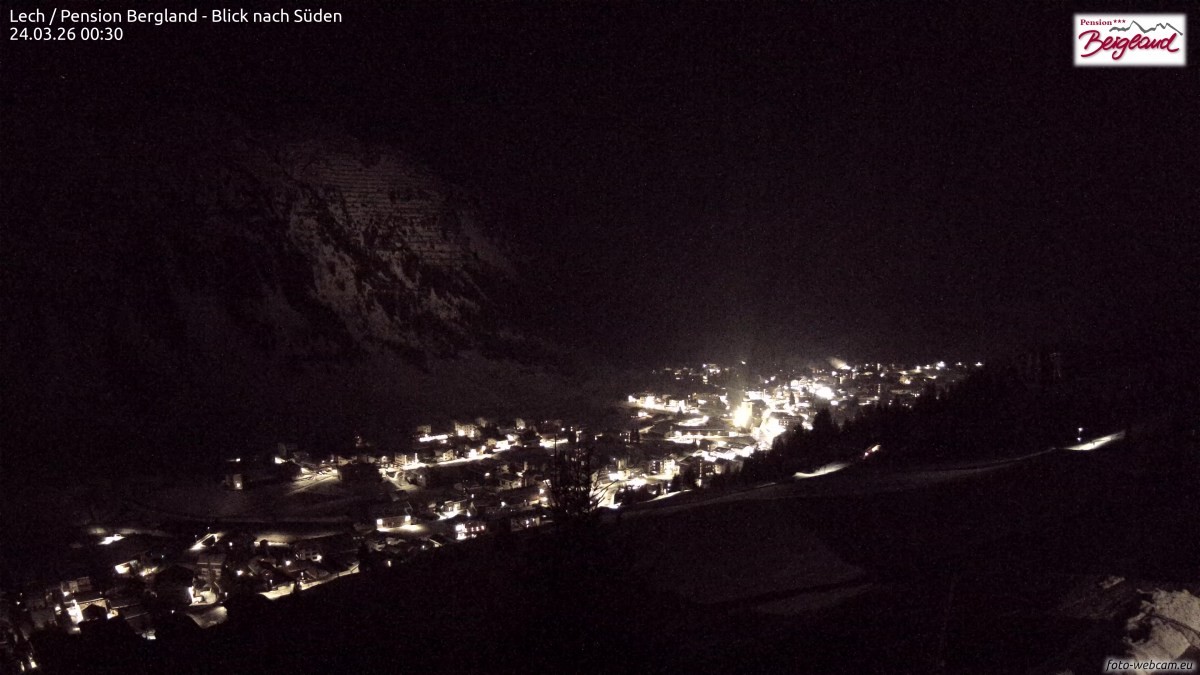 Archiv Foto Webcam Oberlech: Ausblick Pension Bergland