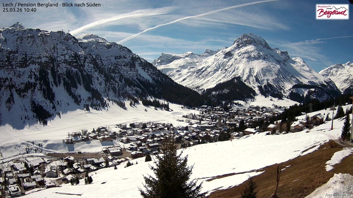 Archived image Webcam Lech am Arlberg - Guesthouse Bergland