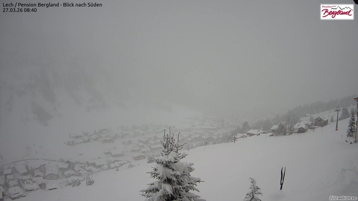 Archived image Webcam Lech am Arlberg - Guesthouse Bergland