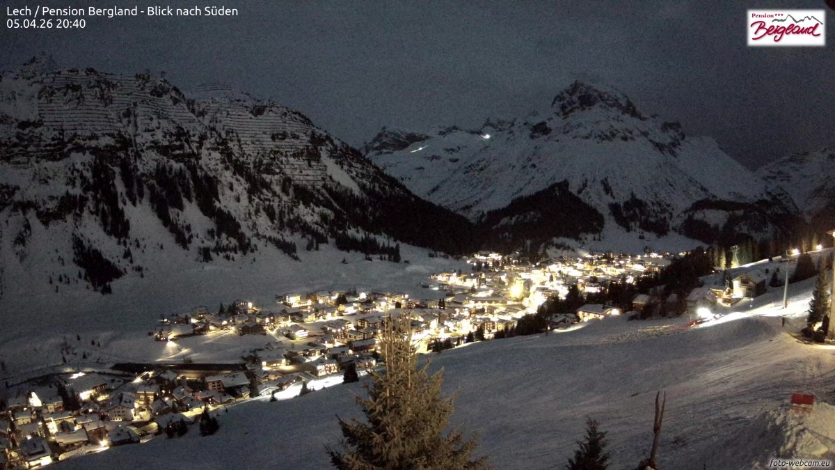 Archived image Webcam Lech am Arlberg - Guesthouse Bergland