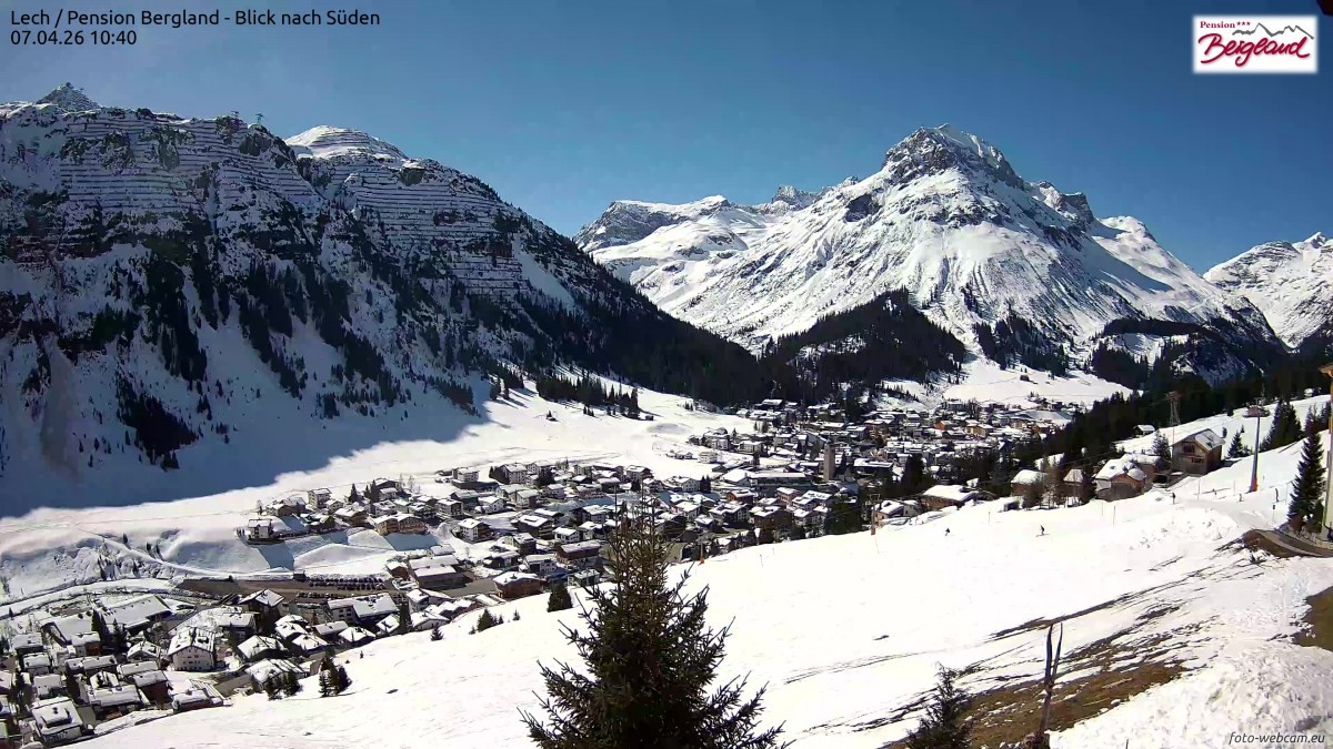 Archived image Webcam Lech am Arlberg - Guesthouse Bergland