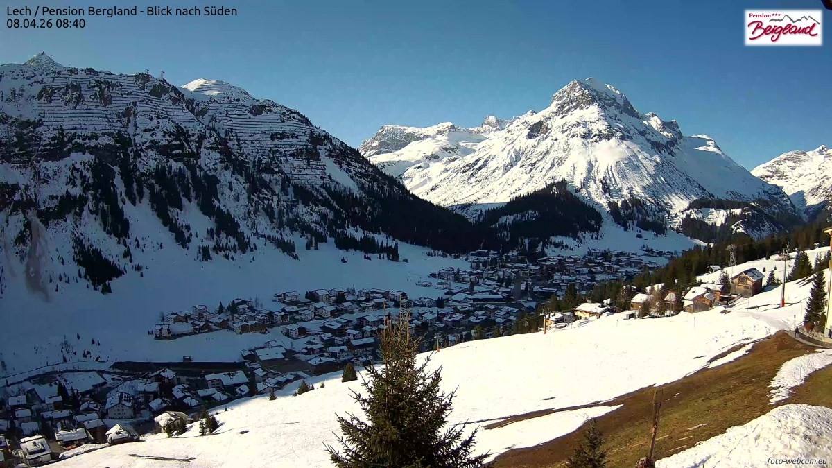 Archived image Webcam Lech am Arlberg - Guesthouse Bergland