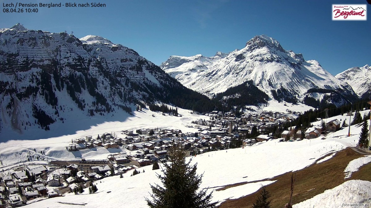 Archived image Webcam Lech am Arlberg - Guesthouse Bergland