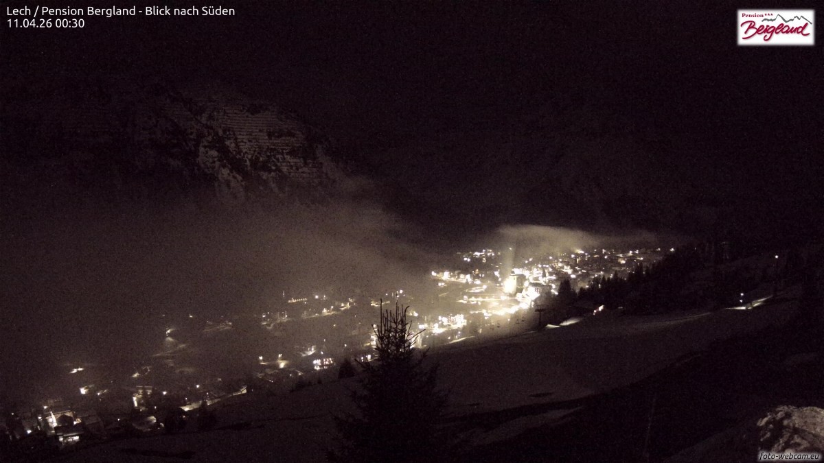 Archiv Foto Webcam Oberlech: Ausblick Pension Bergland