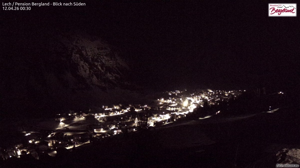 Archiv Foto Webcam Oberlech: Ausblick Pension Bergland