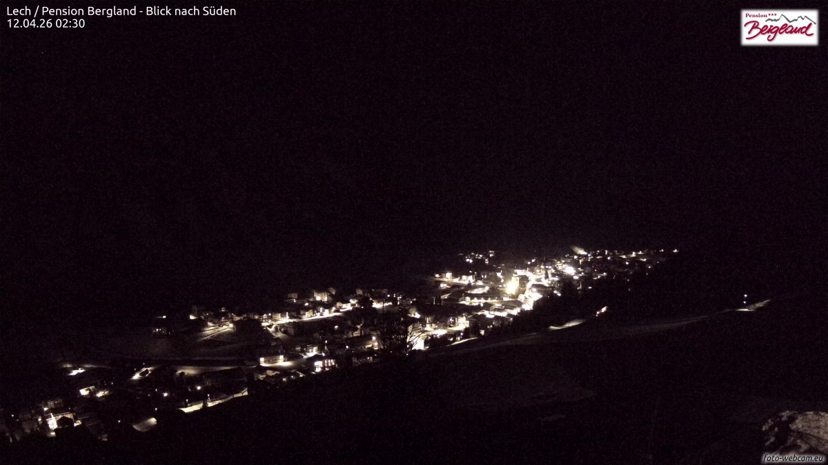 Archiv Foto Webcam Oberlech: Ausblick Pension Bergland