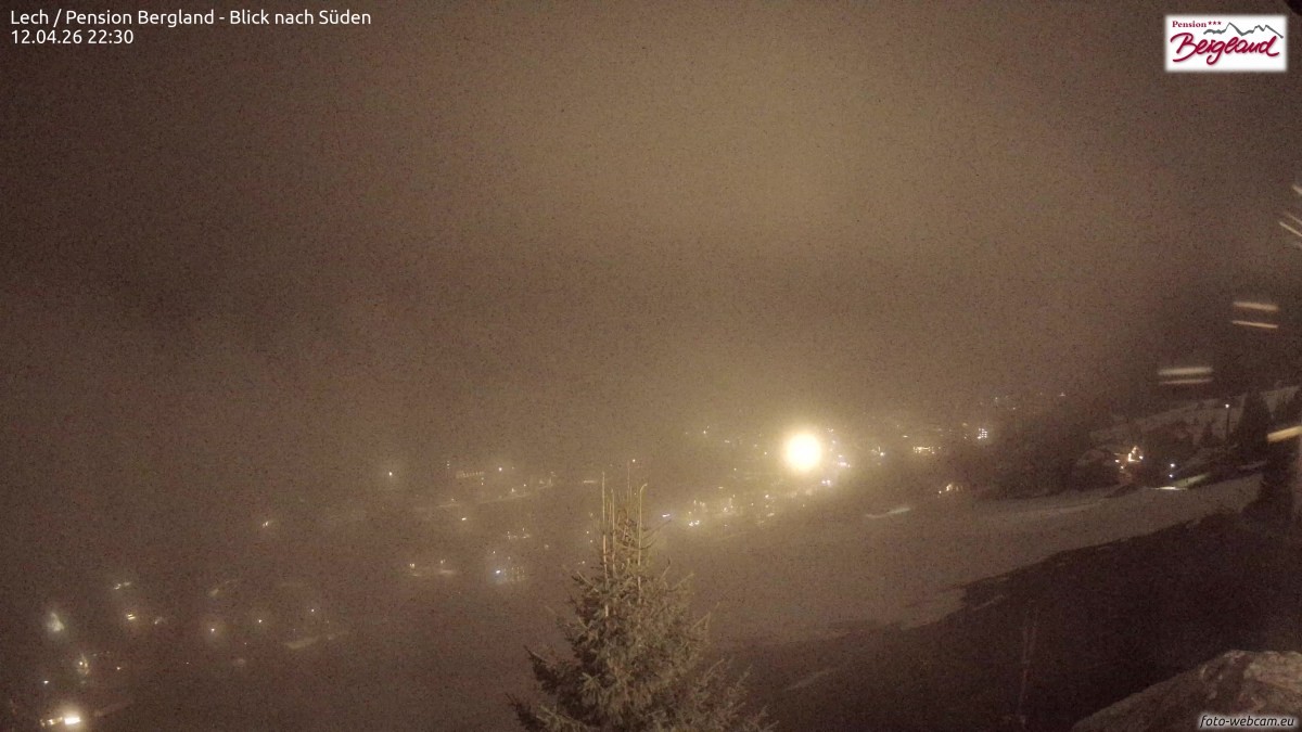 Archiv Foto Webcam Oberlech: Ausblick Pension Bergland