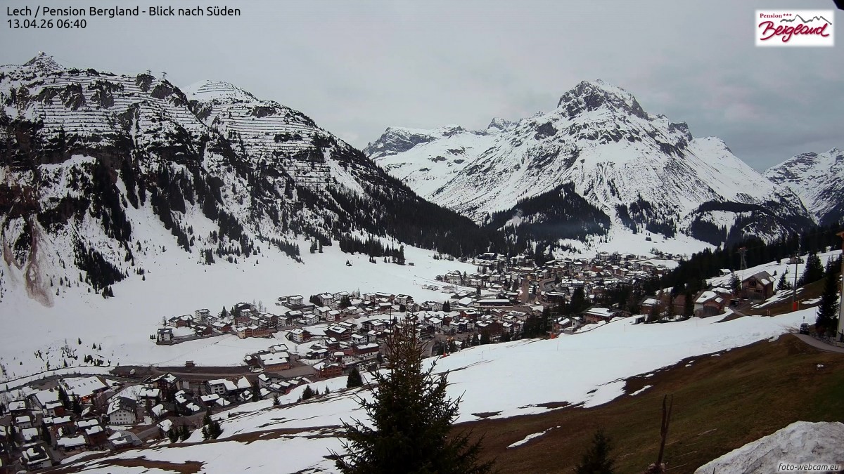 Archived image Webcam Lech am Arlberg - Guesthouse Bergland