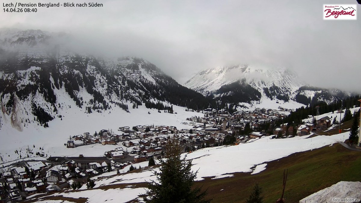 Archived image Webcam Lech am Arlberg - Guesthouse Bergland