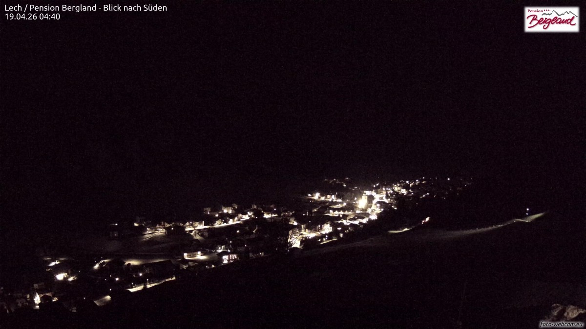 Archiv Foto Webcam Oberlech: Ausblick Pension Bergland