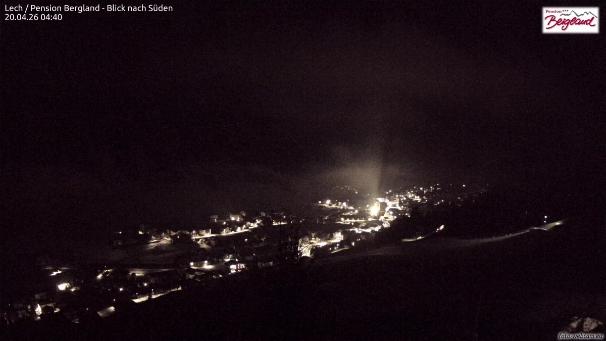 Archiv Foto Webcam Oberlech: Ausblick Pension Bergland