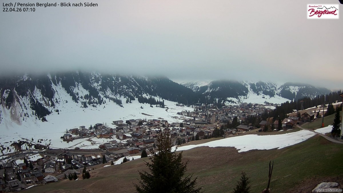 Archived image Webcam Lech am Arlberg - Guesthouse Bergland