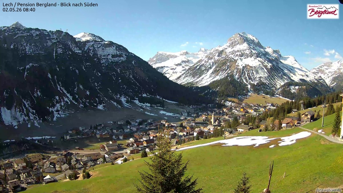 Archived image Webcam Lech am Arlberg - Guesthouse Bergland