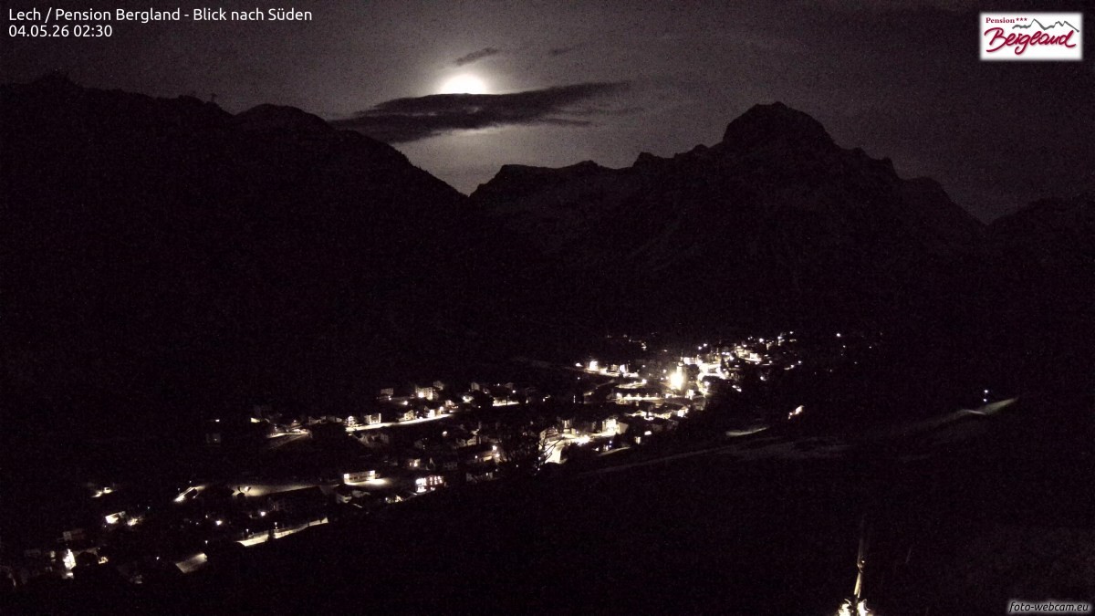 Archived image Webcam Lech am Arlberg - Guesthouse Bergland