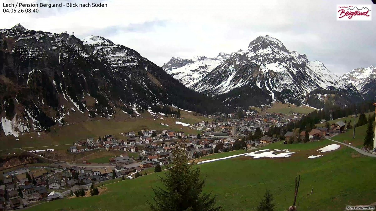 Archived image Webcam Lech am Arlberg - Guesthouse Bergland