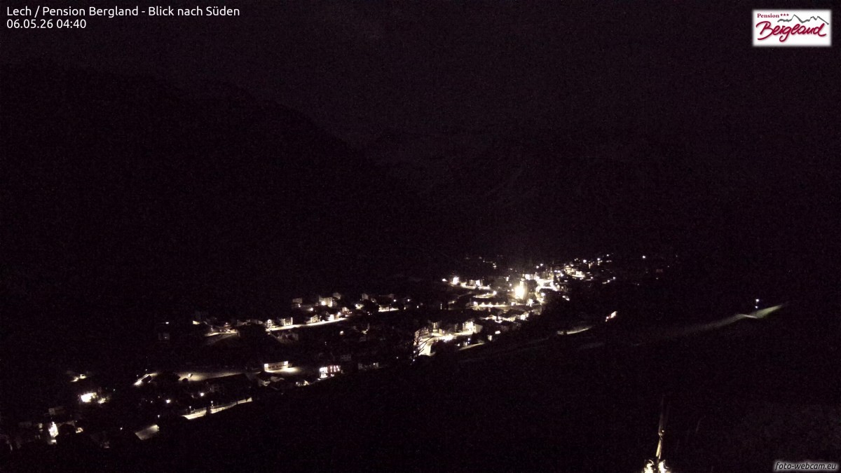 Archiv Foto Webcam Oberlech: Ausblick Pension Bergland