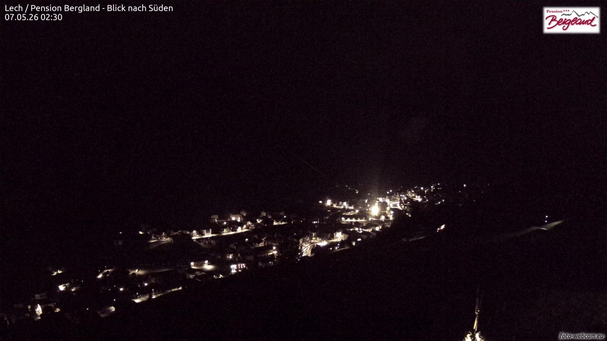 Archiv Foto Webcam Oberlech: Ausblick Pension Bergland