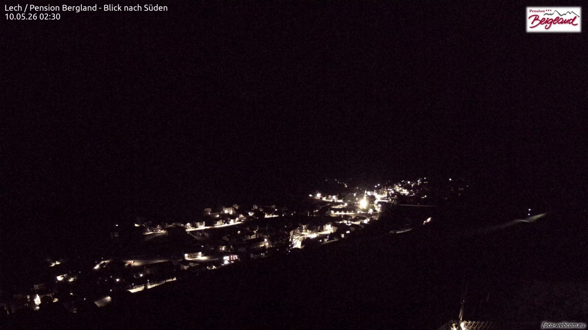 Archiv Foto Webcam Oberlech: Ausblick Pension Bergland