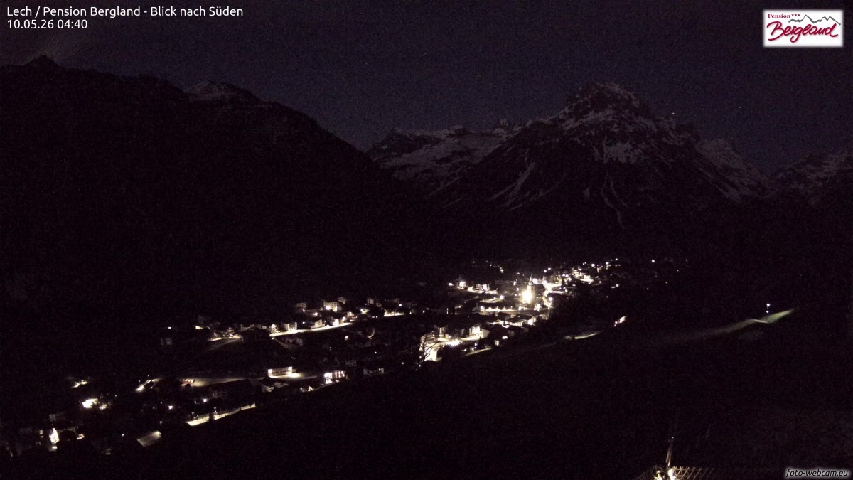 Archiv Foto Webcam Oberlech: Ausblick Pension Bergland