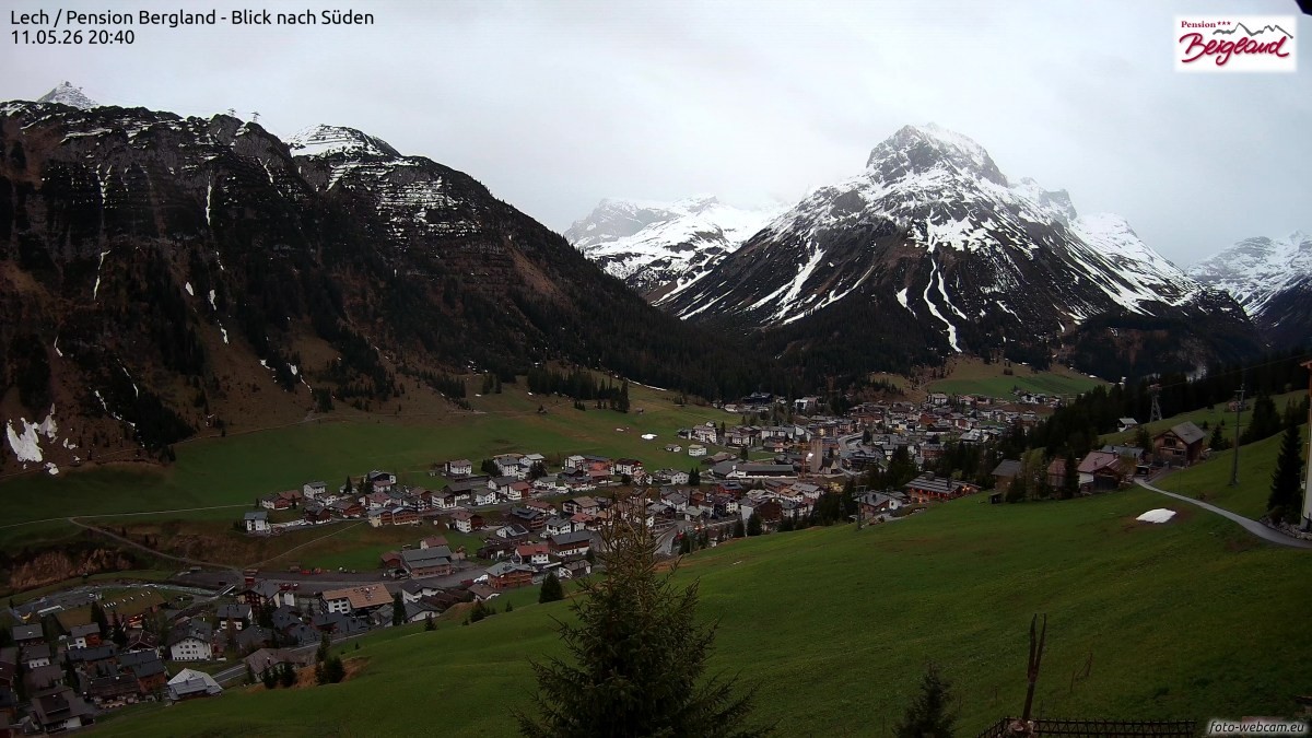 Archived image Webcam Lech am Arlberg - Guesthouse Bergland