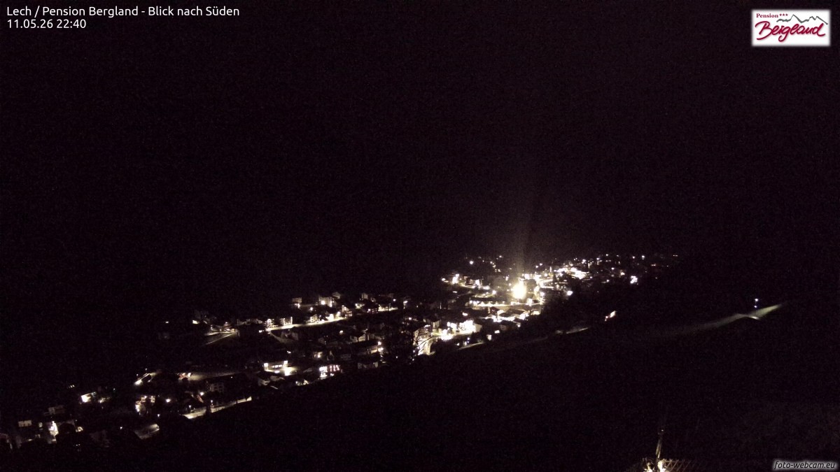 Archiv Foto Webcam Oberlech: Ausblick Pension Bergland