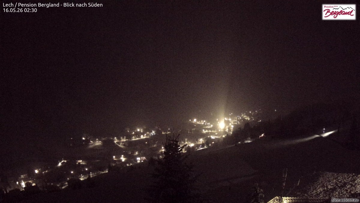 Archiv Foto Webcam Oberlech: Ausblick Pension Bergland