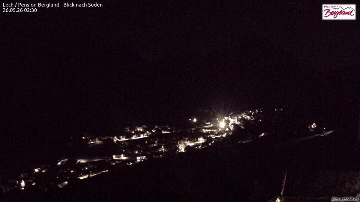 Archiv Foto Webcam Oberlech: Ausblick Pension Bergland