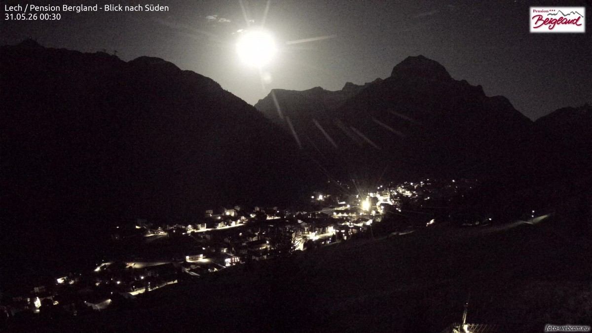 Archived image Webcam Lech am Arlberg - Guesthouse Bergland