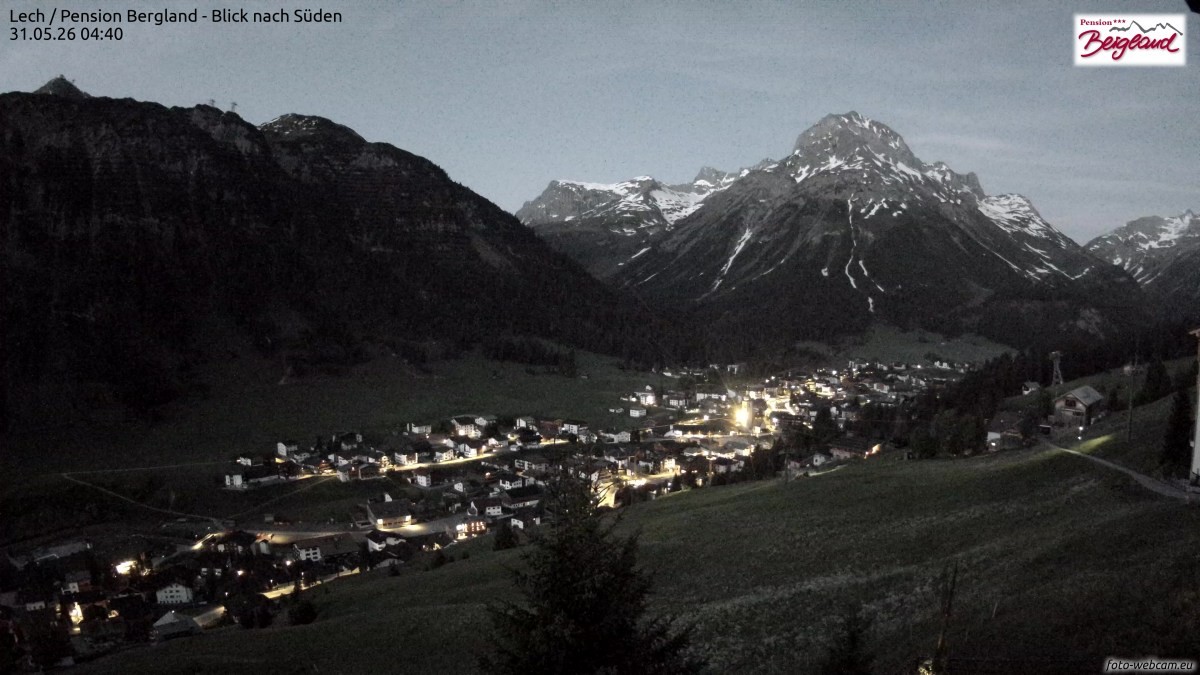 Archived image Webcam Lech am Arlberg - Guesthouse Bergland