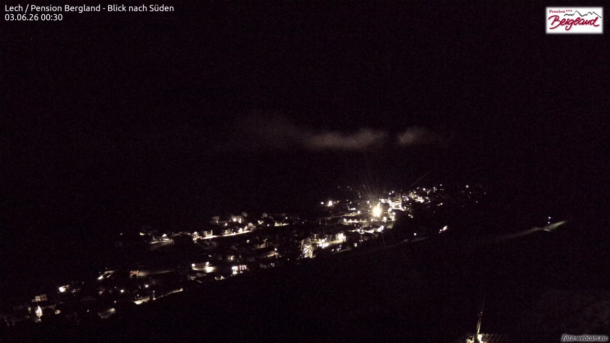 Archiv Foto Webcam Oberlech: Ausblick Pension Bergland