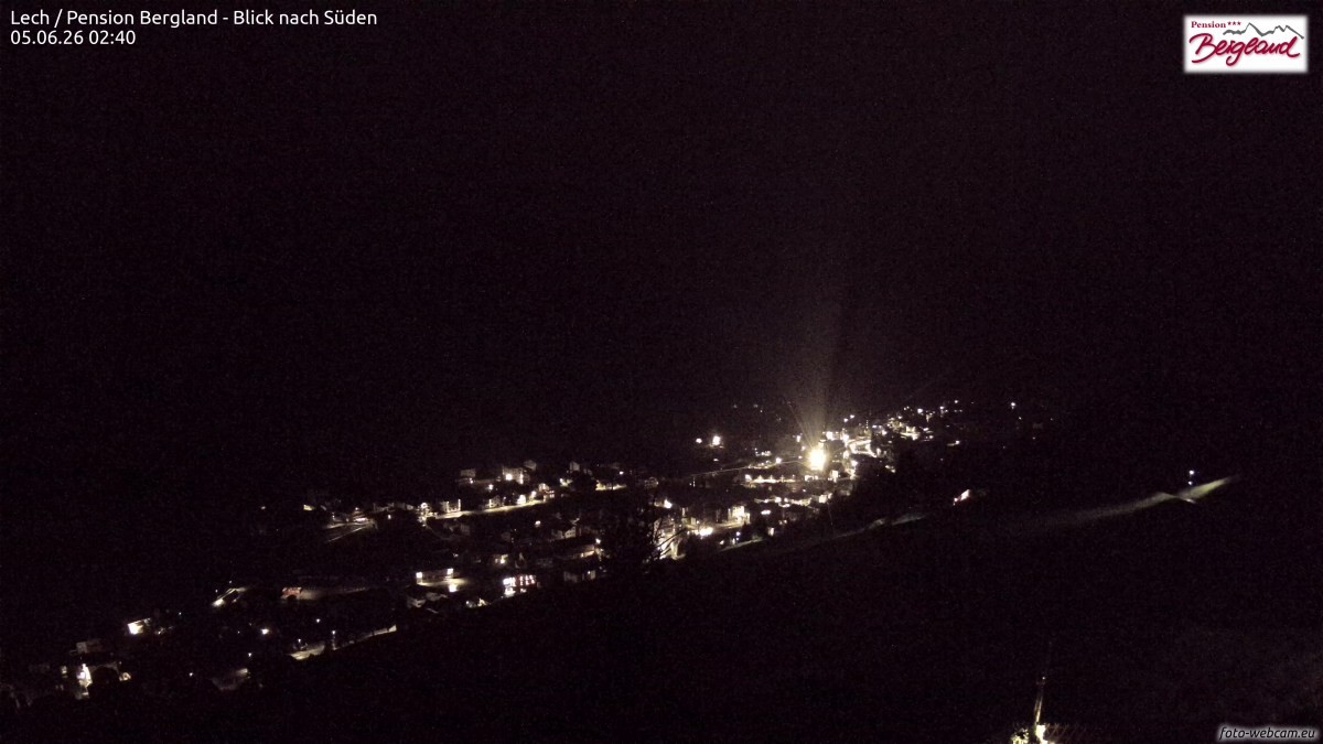 Archiv Foto Webcam Oberlech: Ausblick Pension Bergland
