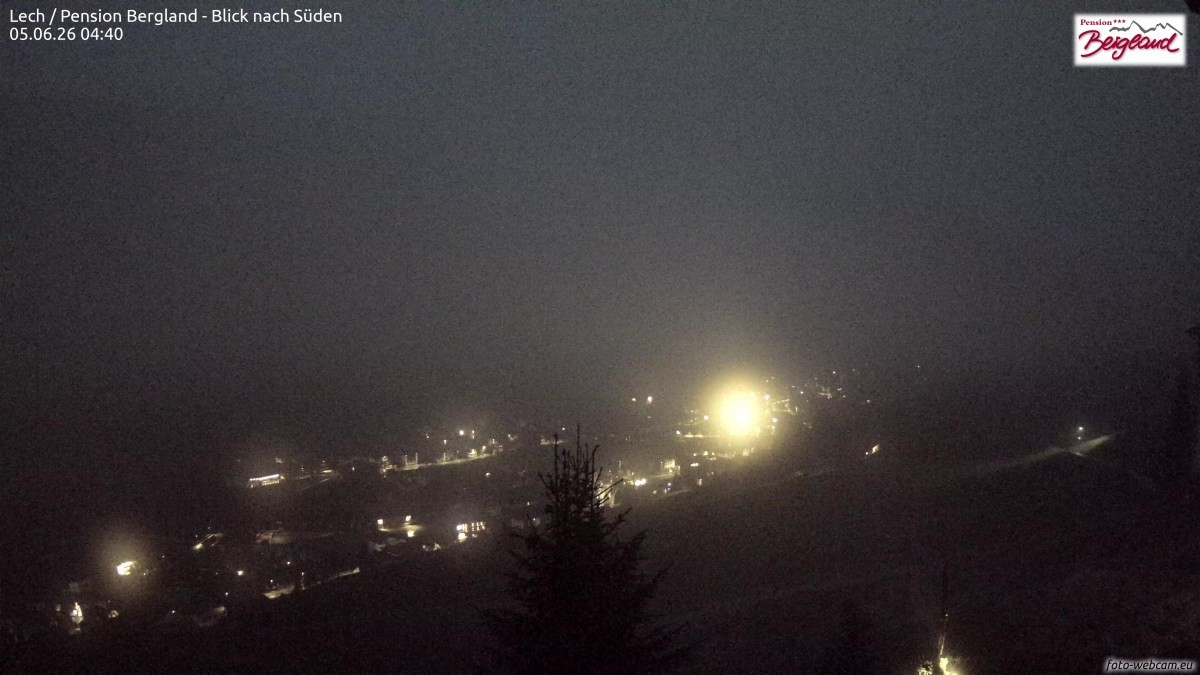 Archiv Foto Webcam Oberlech: Ausblick Pension Bergland