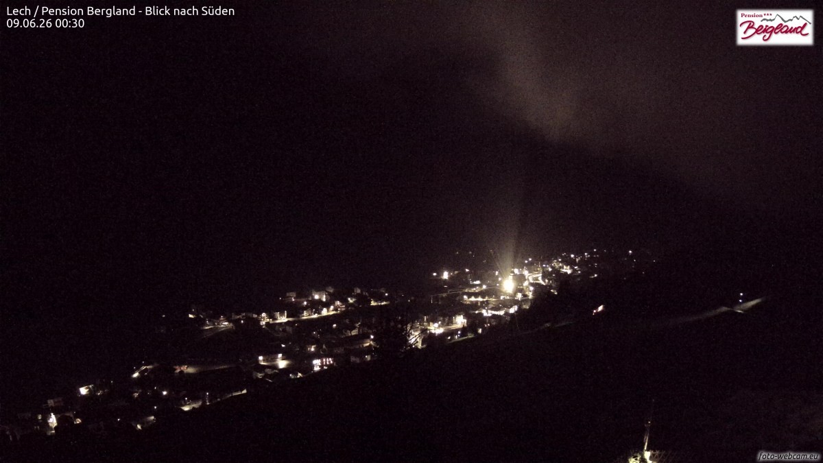 Archiv Foto Webcam Oberlech: Ausblick Pension Bergland