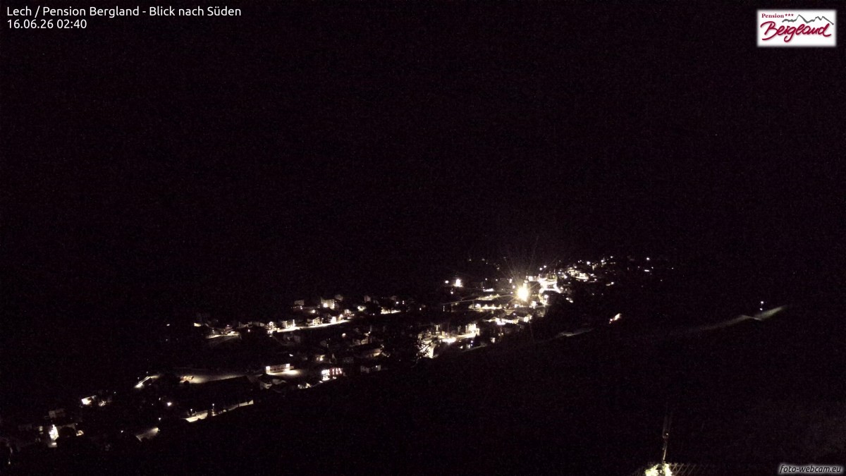 Archiv Foto Webcam Oberlech: Ausblick Pension Bergland