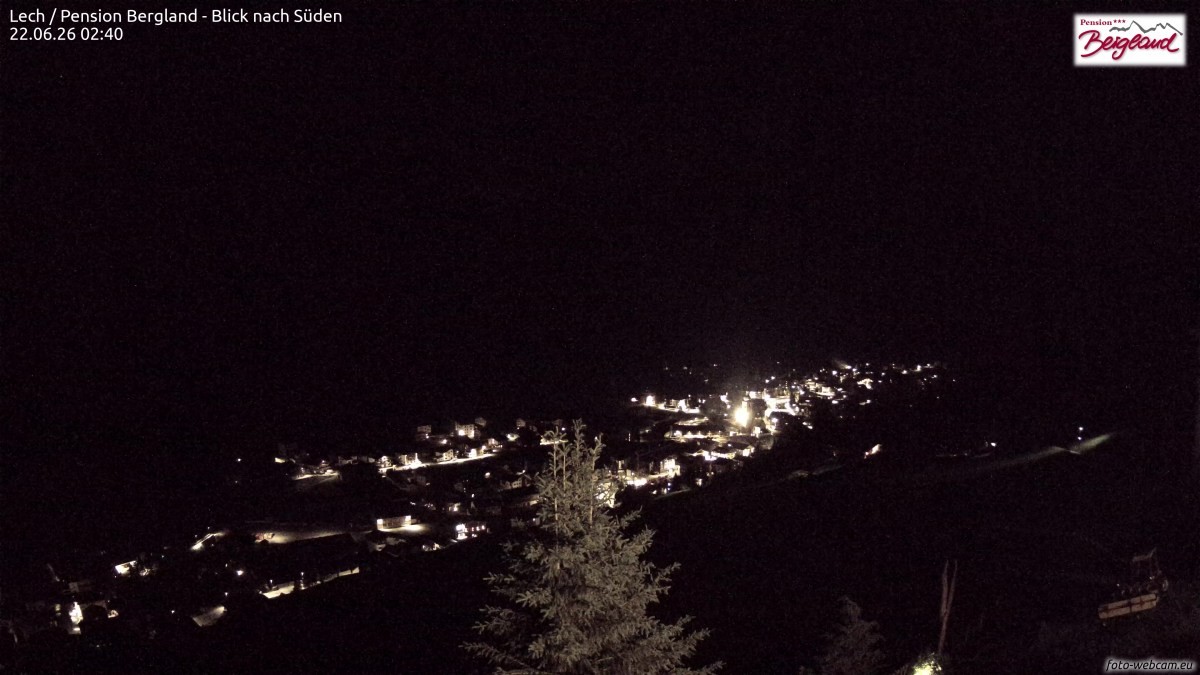 Archived image Webcam Lech am Arlberg - Guesthouse Bergland
