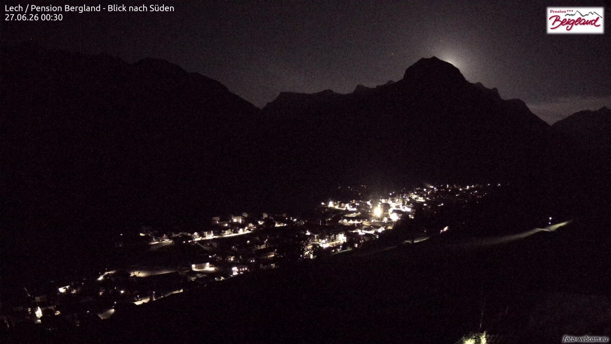 Archiv Foto Webcam Oberlech: Ausblick Pension Bergland