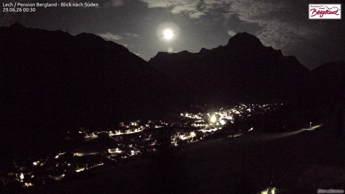 Archived image Webcam Lech am Arlberg - Guesthouse Bergland
