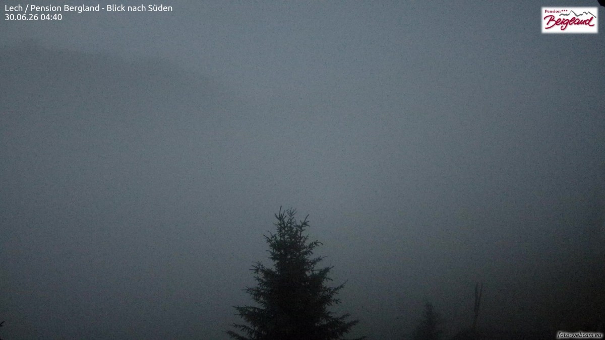 Archiv Foto Webcam Oberlech: Ausblick Pension Bergland