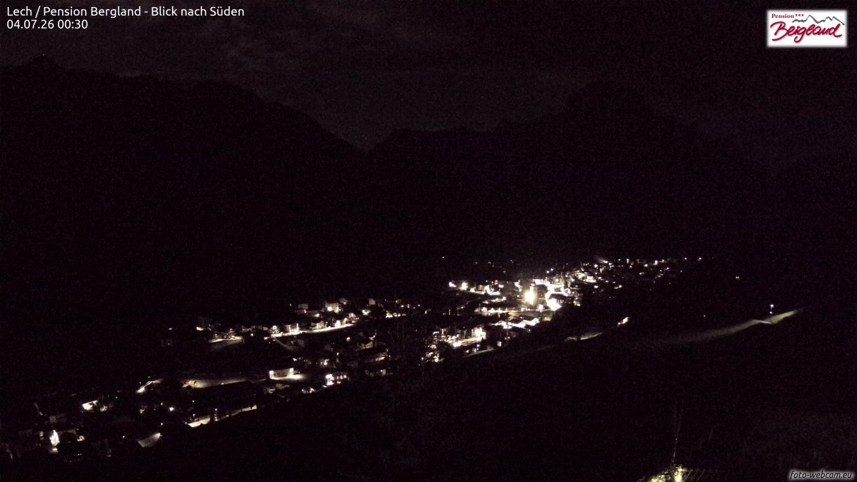 Archiv Foto Webcam Oberlech: Ausblick Pension Bergland