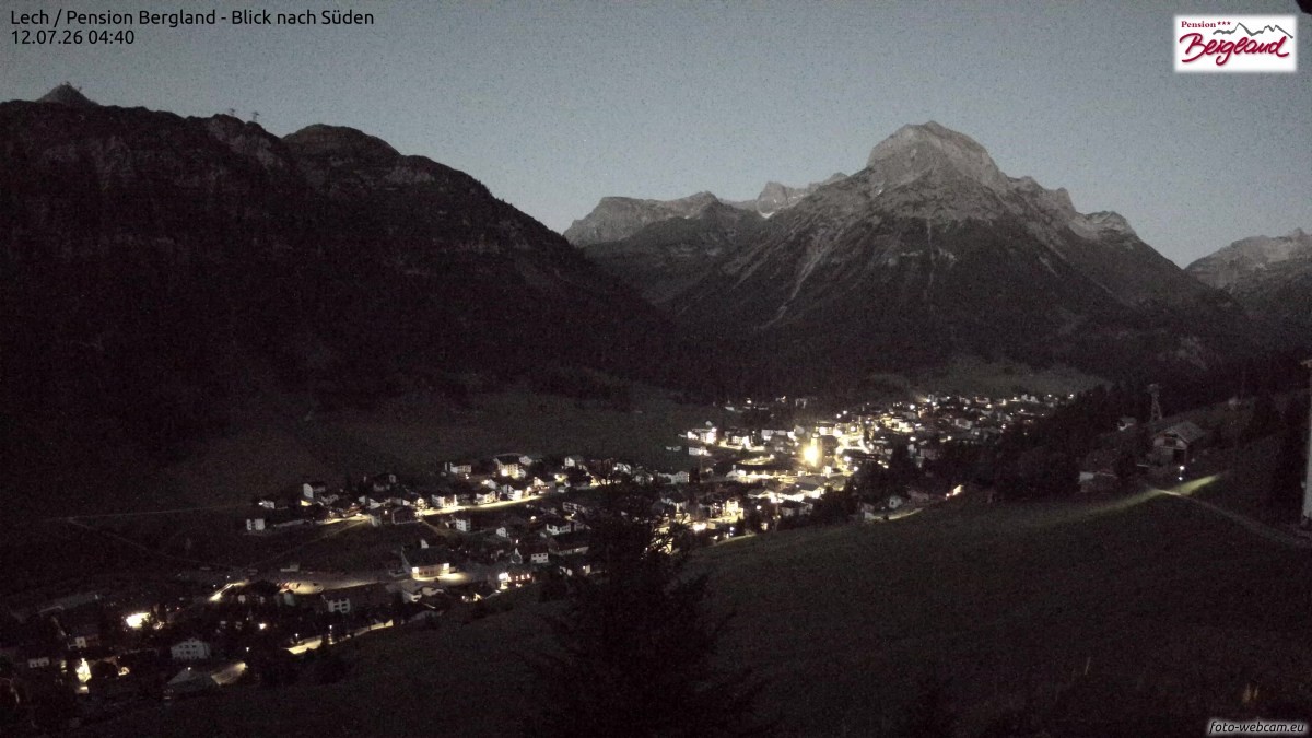 Archived image Webcam Lech am Arlberg - Guesthouse Bergland