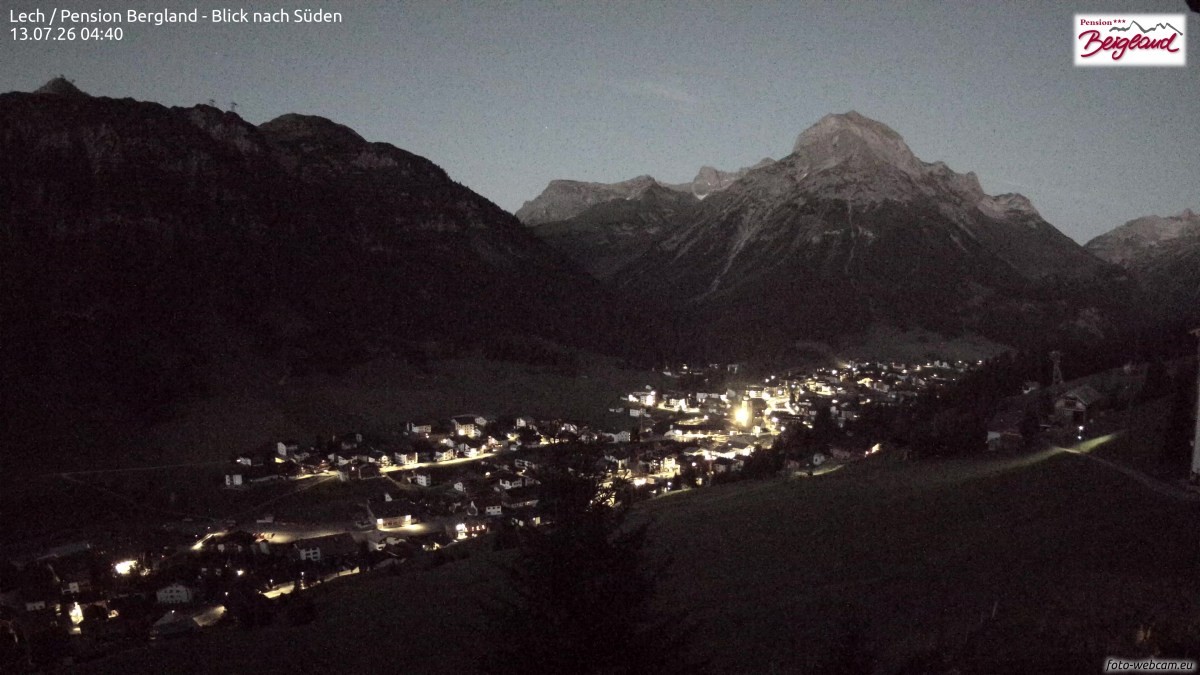 Archived image Webcam Lech am Arlberg - Guesthouse Bergland