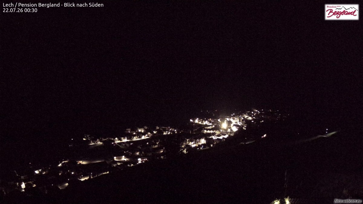 Archiv Foto Webcam Oberlech: Ausblick Pension Bergland
