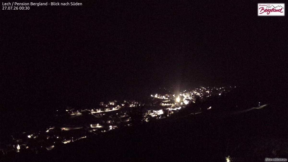 Archiv Foto Webcam Oberlech: Ausblick Pension Bergland