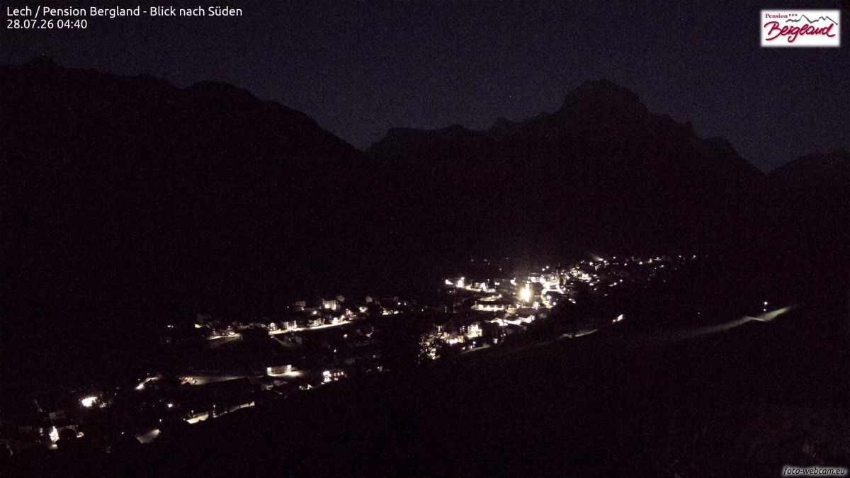 Archiv Foto Webcam Oberlech: Ausblick Pension Bergland