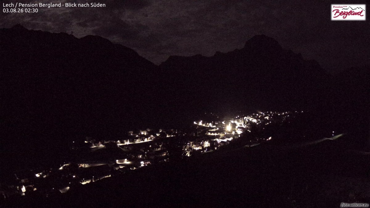Archiv Foto Webcam Oberlech: Ausblick Pension Bergland