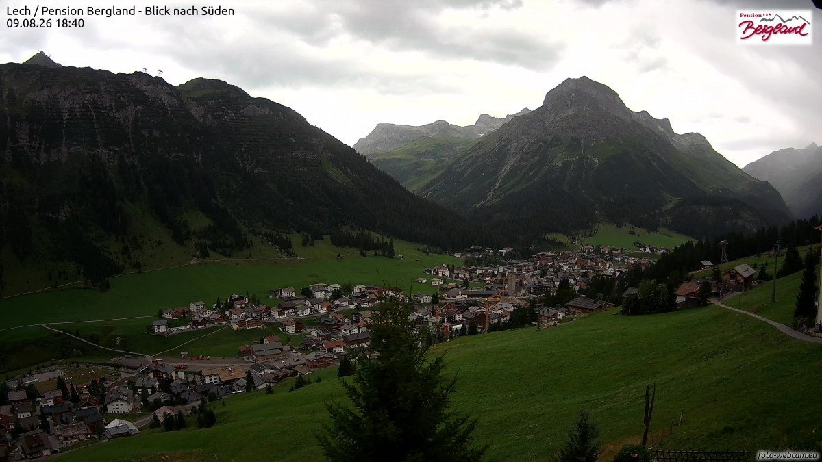 Archived image Webcam Lech am Arlberg - Guesthouse Bergland