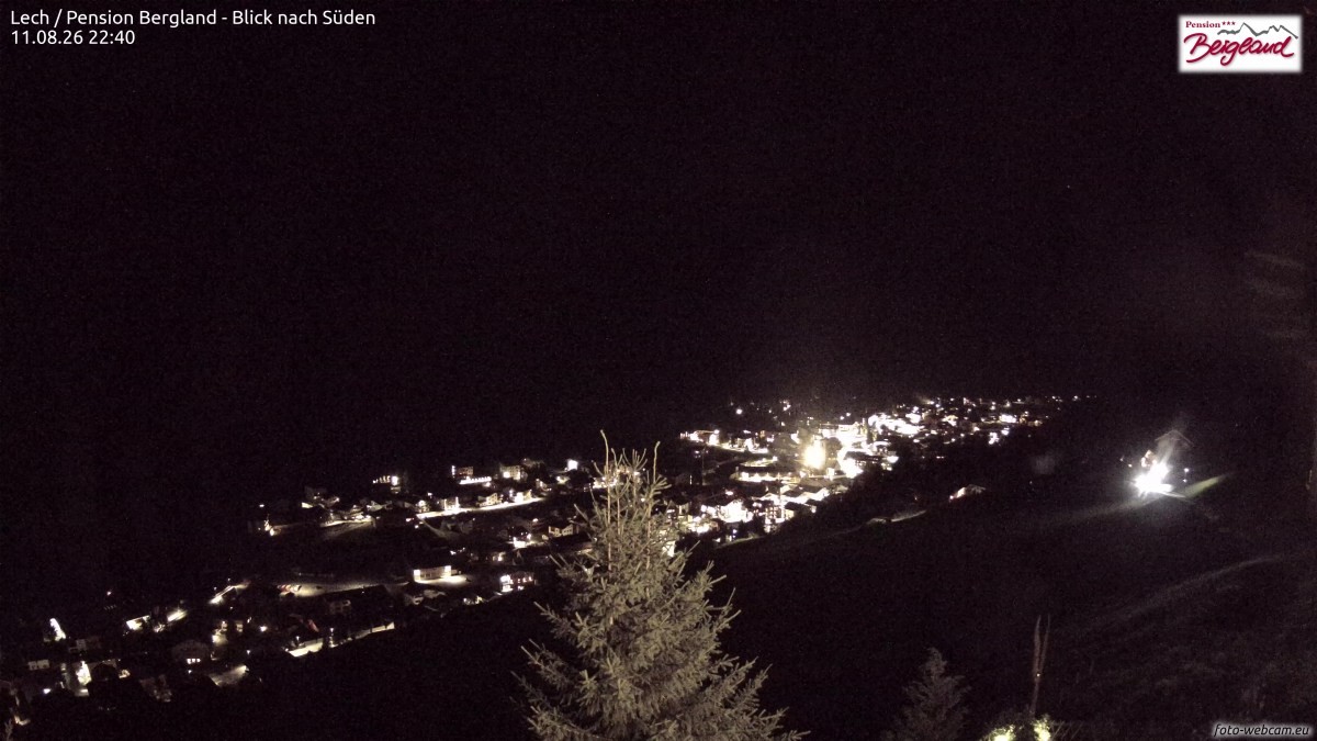 Archiv Foto Webcam Oberlech: Ausblick Pension Bergland